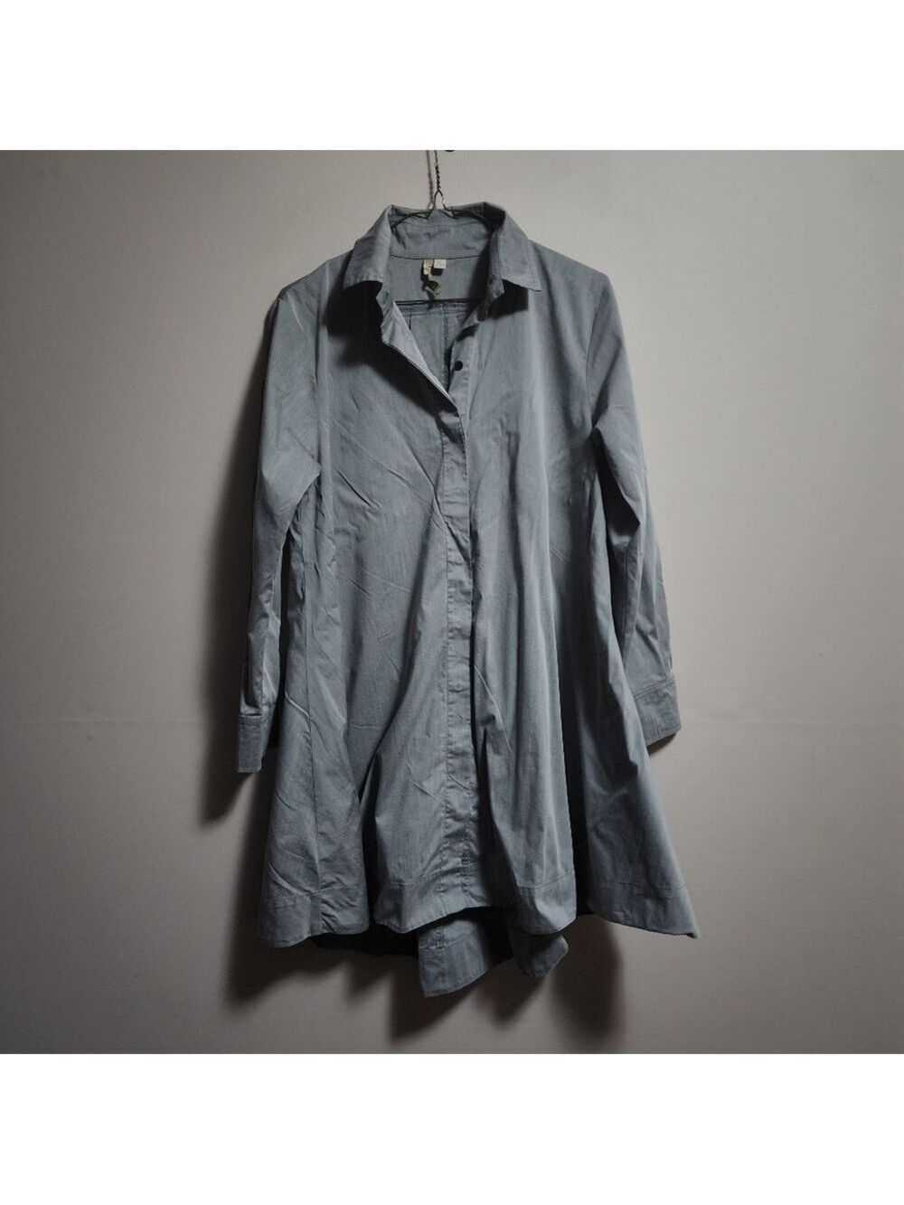 Comfy USA oversized long sleeves button down tunic colo grey aize small /medium